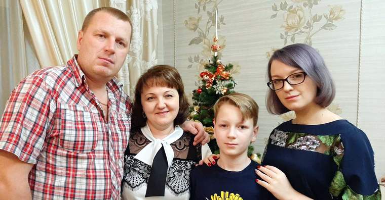 Сенчук семья.jpg